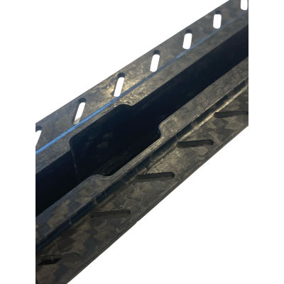 Caja de aluminio 100 % carbono - 10,75 pulgadas